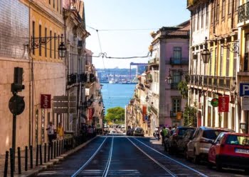 Edifício emblemático do Cais do Sodré dá lugar a hostel