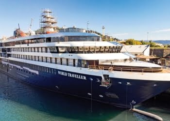 Cruzeiro construído em Portugal encerra viagem inaugural no Porto de Lisboa