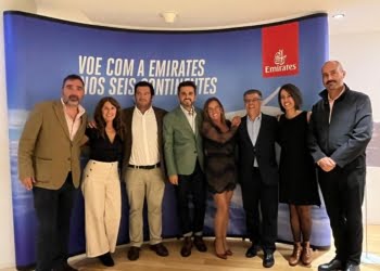 Solférias e Emirates reforçam parceria e juntam agentes de viagem em cocktail