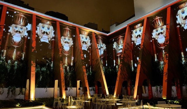 LUMEN Hotel com Show de Natal em videomapping