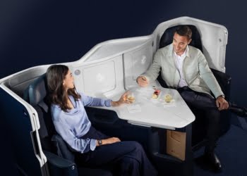 Novas cabines de longo curso da Air France descolam pela primeira vez hoje