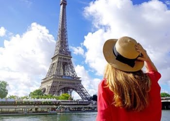 Paris é o destino mais escolhido pelos portugueses para a Páscoa, segundo a eDreams