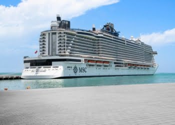 MSC Cruzeiros realiza escala inaugural no porto do Funchal