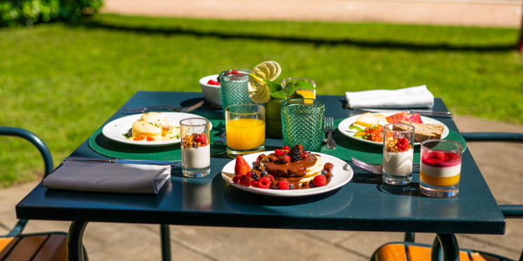 Dê um up ao seu verão com o Pool Brunch do Lisbon Marriott Hotel