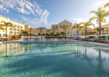 Domes Lake Algarve é integrado na rede Marriott International e tem novo visual