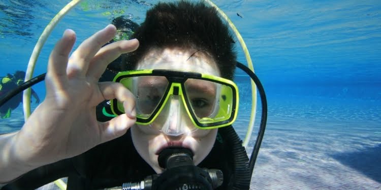 Vila Baleira Porto Santo convida a mergulhos com abertura do Cipreia Dive Club