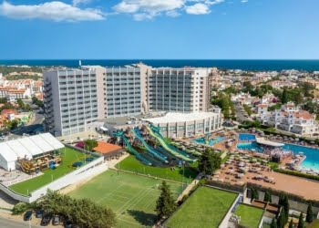 Jupiter Albufeira Hotel aprimora experiência dos hóspedes com novas facilidades