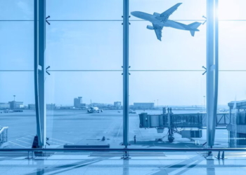 IATA: tráfego aéreo de passageiros aumentou cerca de 41% no 2.º trimestre do ano