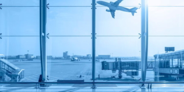 IATA: tráfego aéreo de passageiros aumentou cerca de 41% no 2.º trimestre do ano