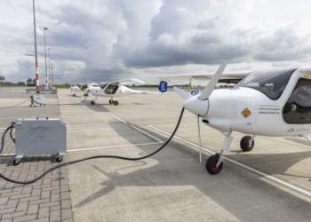KLM e Electric Flying Connection testam voos em avião elétrico