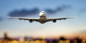 UE: Voos comerciais ainda abaixo dos níveis de 2019 este verão, mas Portugal superou