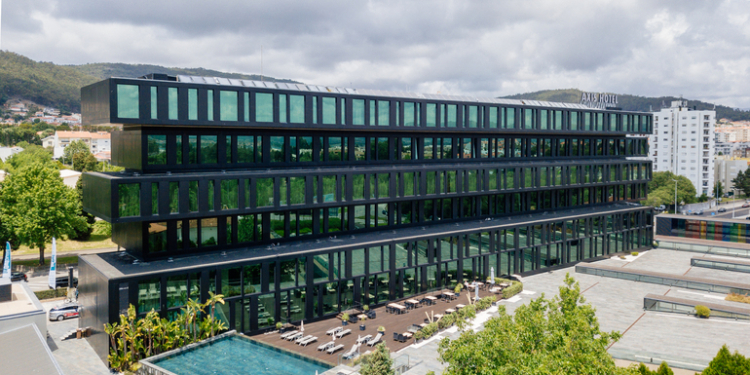 Hotéis Axis com menus para jantar de Natal e Réveillon