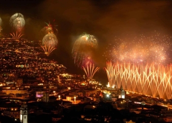 Vila Baleira convida a viver a magia do Réveillon em Porto Santo ou no Funchal