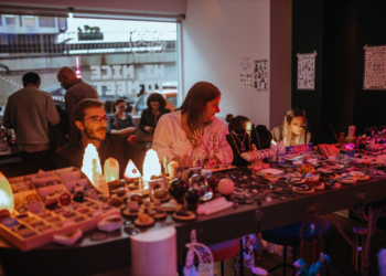 Fim-de-semana prolongado no YOTEL Porto com Mercado de Natal