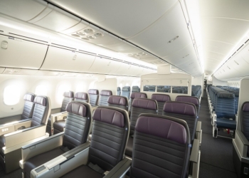 Embarque no Boeing 787-10 Dreamliner da United