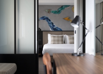 O novo hotel flagship ibis Styles Lisboa Aeroporto levanta voo