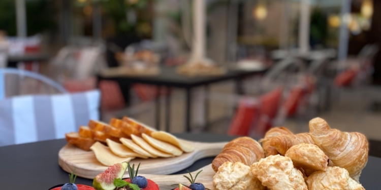 Hotel Real Palácio organiza brunch solidário durante o mês de setembro