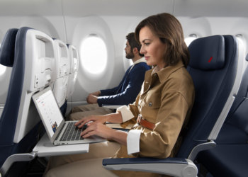Air France lança serviço Wi-Fi de alta velocidade gratuito em todos os seus aviões