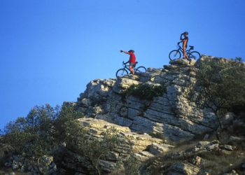 Observatório do Turismo Sustentável do Centro de Portugal lança inquérito a residentes sobre impacto do turismo na região