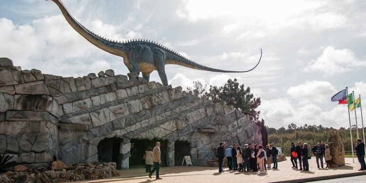 Dino Parque Lourinhã celebra sete anos de história, ciência e educação, com novidades para 2025