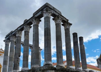 Uma Évora histórica à sua espera: hospitalidade, gastronomia e monumentos