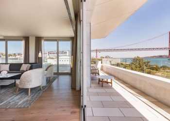 Acorde com o Tejo aos Seus Pés no Hyatt Regency Lisboa