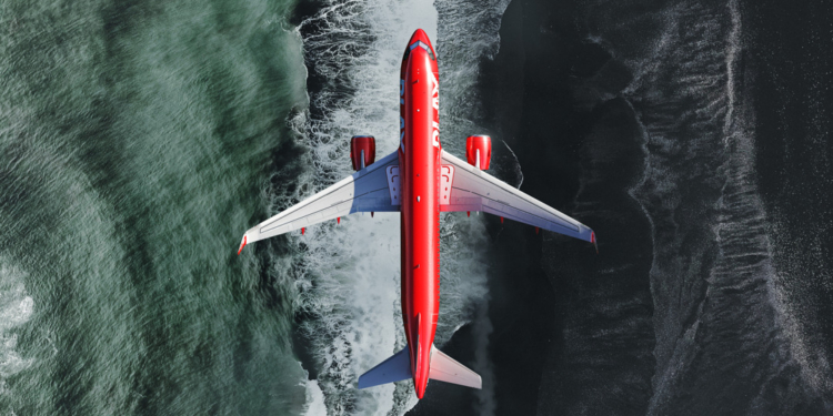 PLAY Airlines inaugura voos em Faro com oferta de 25% de desconto