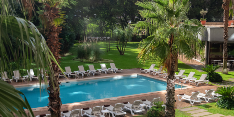 Verão no Lisbon Marriott Hotel com regresso do Pool Brunch