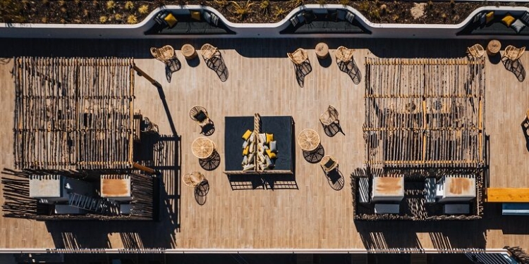 AlmaLusa Comporta inaugura RoofTop Bar & Restaurant renovado