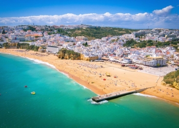 Albufeira permanece no topo da lista de preferências dos turistas