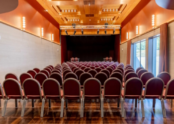 Antiga Sala Teatro Modestos renasce como espaço de eventos no Cénica Porto Hotel