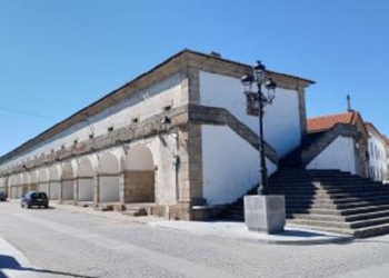 Programa REVIVE abre concurso para concessão do Quartel das Esquadras em Almeida