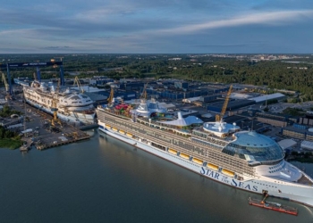 Royal Caribbean anuncia encomenda em opção do Icon 7