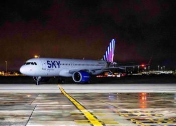 Companhia grega Sky express “aterra” no Aeroporto de Lisboa