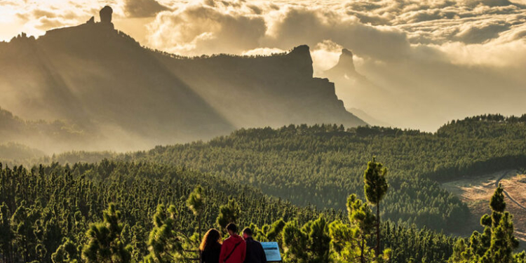 As montanhas como guardiãs do livro inacabado da Gran Canária