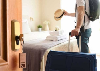 Eurostat: Mais um ano recorde para o turismo na UE em 2025