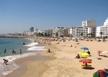 Os 10 destinos mais procurados este verão em Portugal by trivago