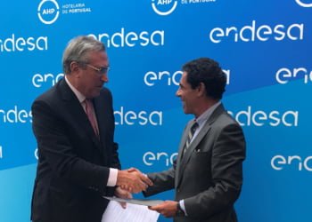 AHP e Endesa assinam protocolo de cooperação para aumentar a eficiência energética no setor