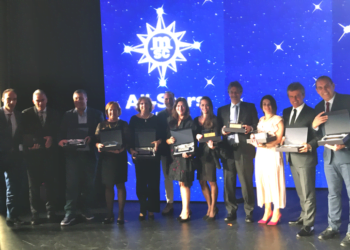 Agentes de viagens portugueses premiados na cerimónia “All-Stars of the Sea” a bordo do MSC Grandiosa