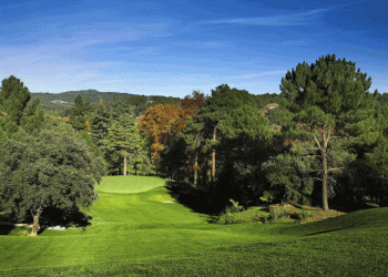 Pandemia pode provocar perdas de 700 milhões no valor criado pelo golfe