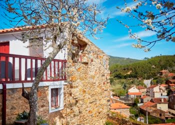 Campanha de Natal Aldeias do Xisto: descontos de 25% no Bookinxisto em todas as reservas