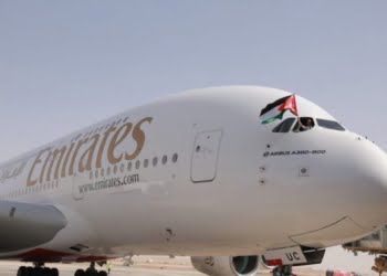 A380 da Emirates aterra em Amã