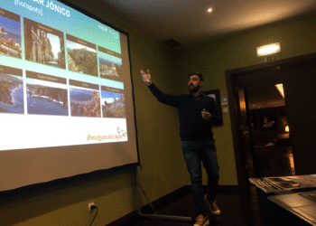 Viajar Tours com formações de norte a sul do país