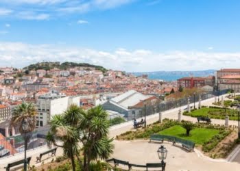 Lisboa e Porto perdem 5,5 milhões em março no Airbnb