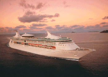 Pullmantur Cruzeiros estima aumentar capacidade em 30% em 2021