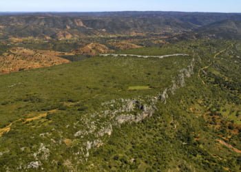 “Guia de Percursos Pedestres” com 51 Rotas para descobrir o património natural do Algarve