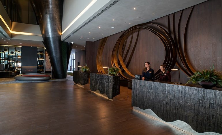 Hilton Porto Gaia vence World Travel Awards 2022 como Portugal’s Leading City Hotel 2022