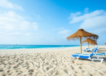 Ilha cabo-verdiana do Sal volta a ter “casa cheia” para a passagem de ano