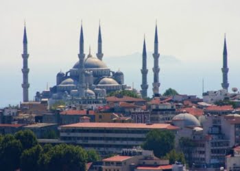 Reservas de voos em queda após ataque bombista de Istambul