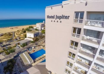 Jupiter Hotel Group está a recrutar no Algarve e tem mais de 200 vagas em aberto